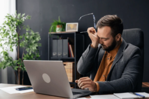 duygusal tükenmişlik belirtileri